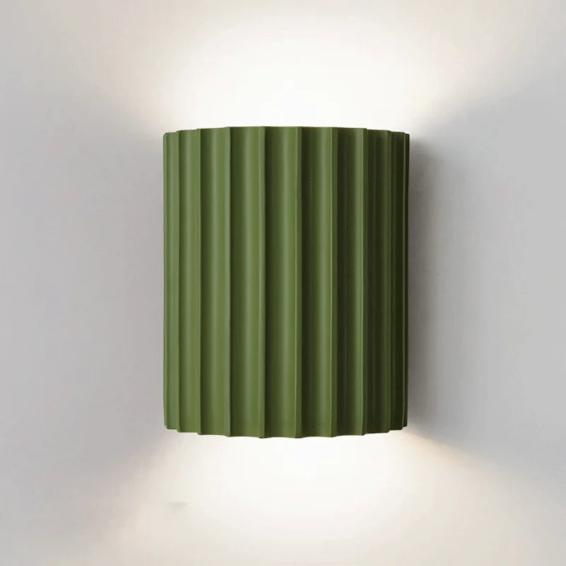 "Lampes murales LED modernes sans fil, design épuré, éclairage doux, finitions élégantes, idéale décoration intérieure."