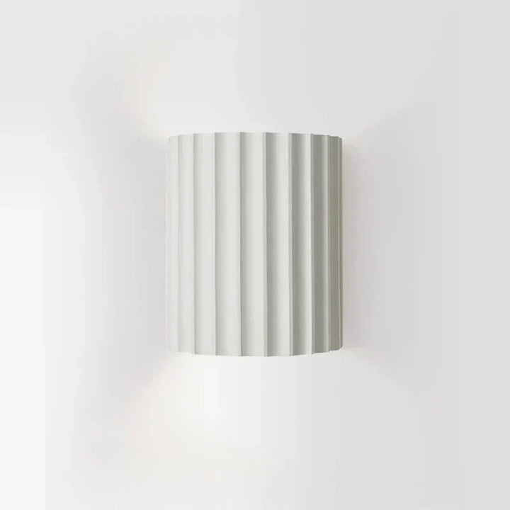 "Lampes murales LED modernes sans fil, design épuré, éclairage doux, finitions élégantes, idéale décoration intérieure."
