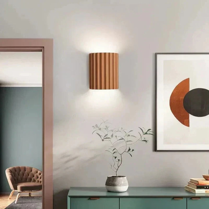 "Lampes murales LED modernes sans fil, design épuré, éclairage doux, finitions élégantes, idéale décoration intérieure."