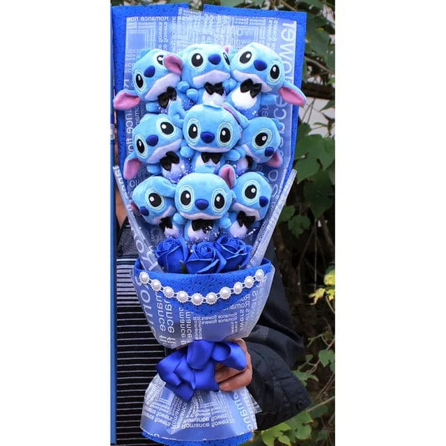 "Magnifique bouquet de peluches Stitch colorées, original et mignon pour un cadeau attendrissant et décoratif."