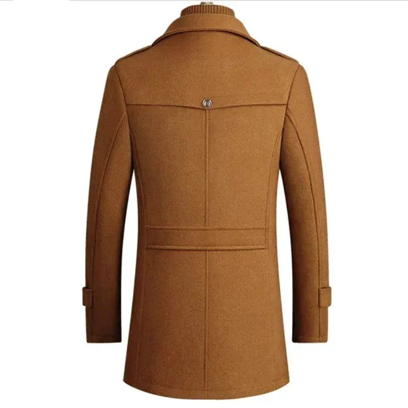 "Manteau en laine élégant pour homme avec col amovible, offre chaleur et style supérieur, idéal pour l'hiver."