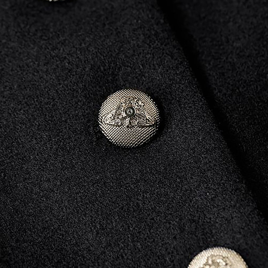 "Manteau en laine pour femmes, coupe raffinée, vue de face, élégant et confortable, parfait pour l'hiver"