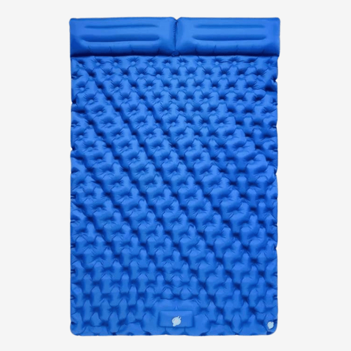 Matelas gonflable double léger et résistant, idéal pour le camping, bleu clair, structure alvéolée pour un confort maximal.
