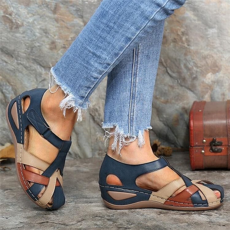 "Mocassins en cuir orthopédiques femme, design élégant, semelle orthopédique, confort et soutien, couleurs variées."