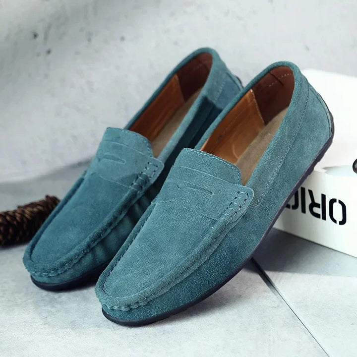 "Mocassins en daim confortables pour hommes, design élégant, différentes couleurs, semelle flexible, style adapté à toutes oc