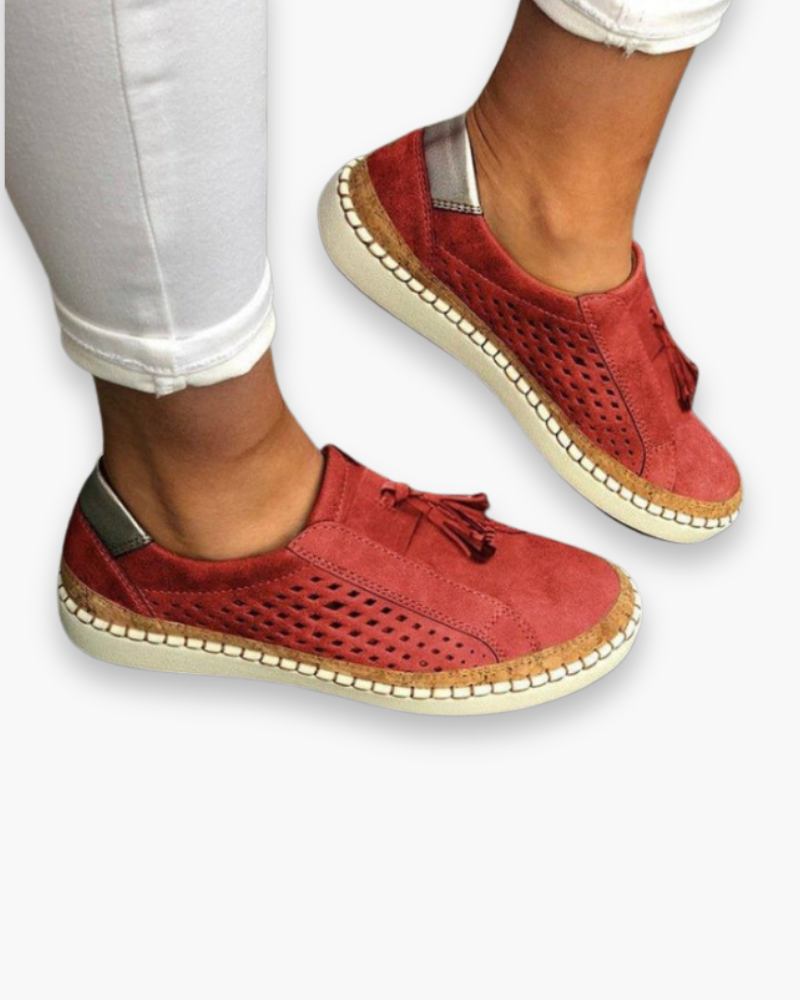 "Mules femme élégantes et respirantes, design chic, confort optimal, disponibles en plusieurs couleurs."