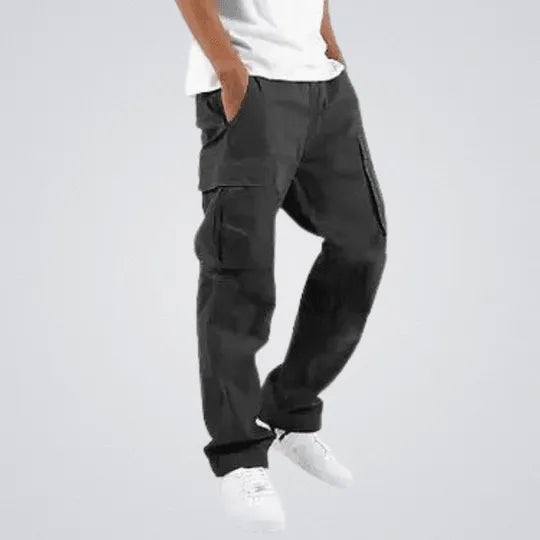 Pantalon cargo homme vert, style utilitaire confortable, coupe droite, poches multiples, idéal pour un look décontracté.