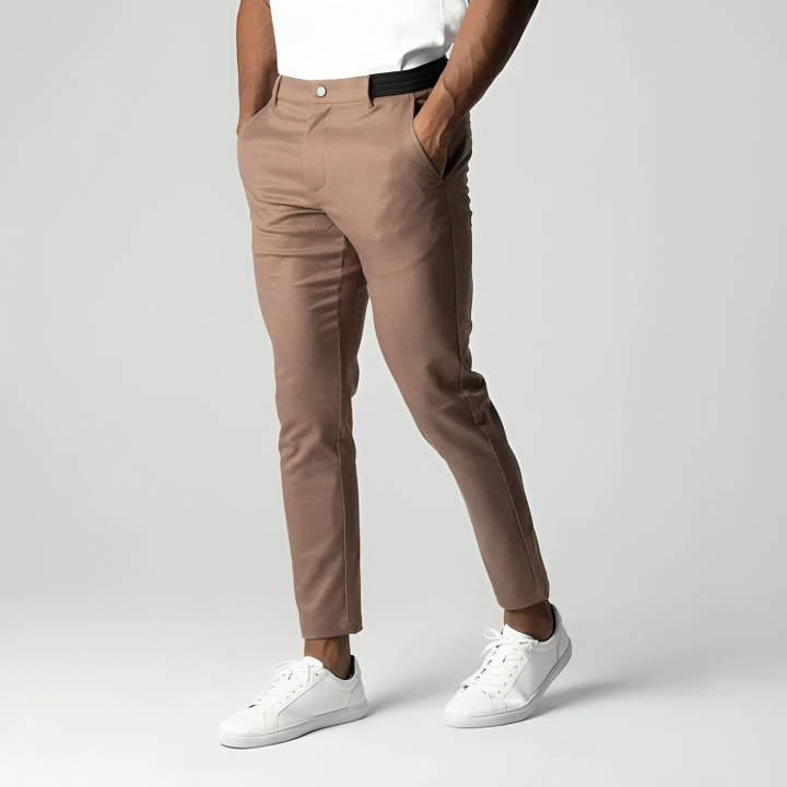 "Pantalon chino élastique homme ajusté, vert, pour confort quotidien et style moderne"