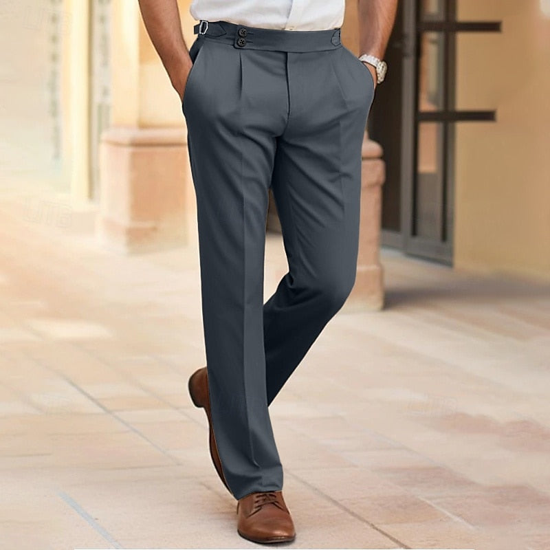 Pantalon de costume homme élégant et confortable, coupe ajustée, tissu respirant, adaptable bureau et soirées.