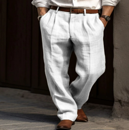 "Pantalon décontracté en lin pour homme, coupe ajustée et tissu doux, idéal pour les journées chaudes d'été"