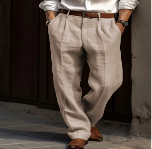 "Pantalon décontracté en lin pour homme, coupe ajustée et tissu doux, idéal pour les journées chaudes d'été"