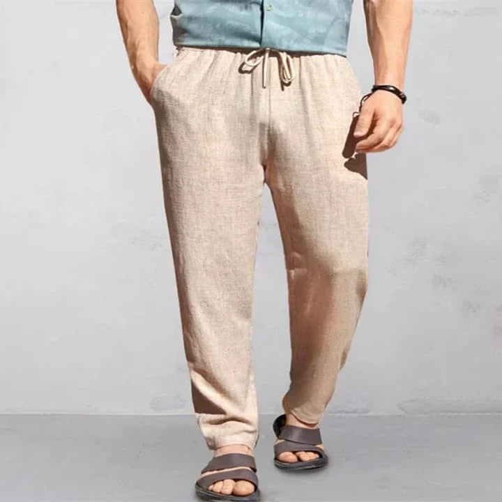 "Pantalon d'été homme en lin léger et respirant, style décontracté, couleur neutre, idéal pour chaud été."