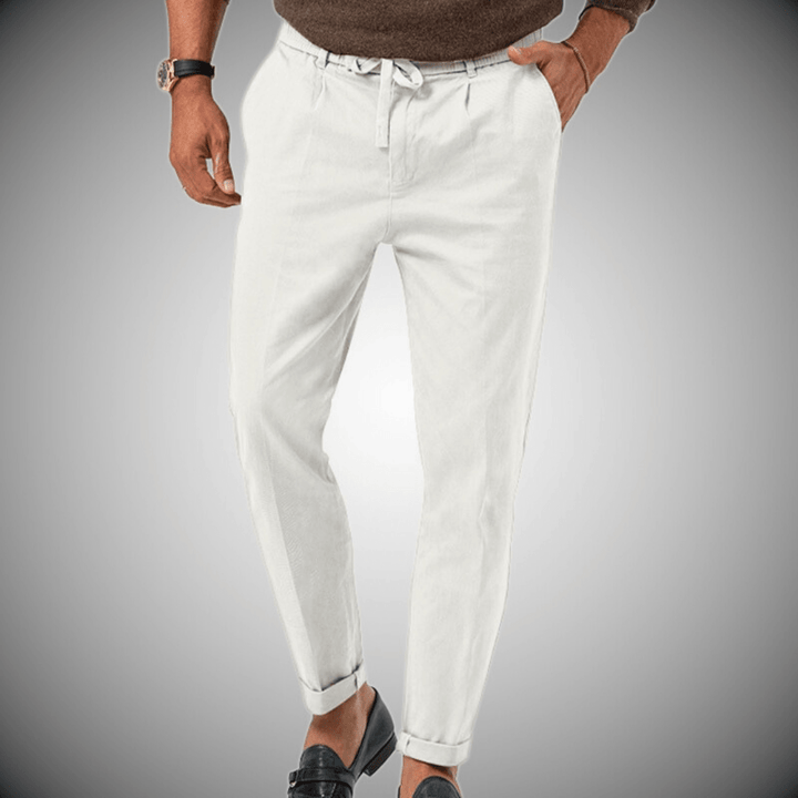 "Pantalon en lin pour homme, élégant et confortable, vue de face, coupe moderne, couleur beige."
