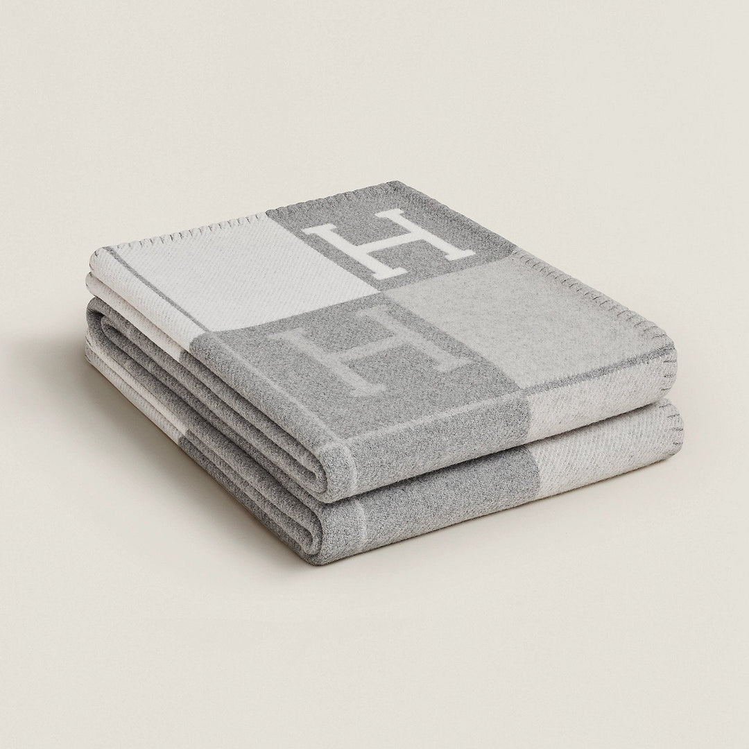 "Plaid en laine et cachemire, élégant et doux dans des tons beige, gris, noir, rose, ajout de luxe à la maison"