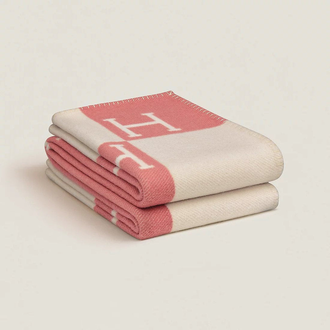 "Plaid en laine et cachemire, élégant et doux dans des tons beige, gris, noir, rose, ajout de luxe à la maison"