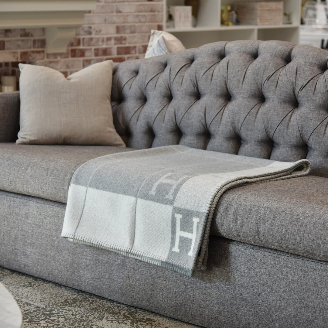 "Plaid en laine et cachemire, élégant et doux dans des tons beige, gris, noir, rose, ajout de luxe à la maison"