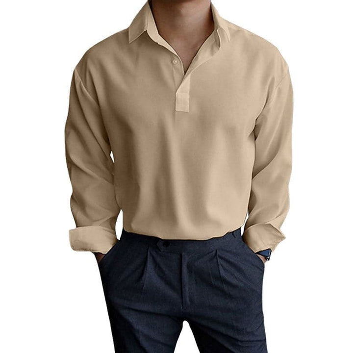 "Polo homme à manches longues, coupe ajustée, col à boutons, couleurs variées, idéal pour tenues chic et décontractées"