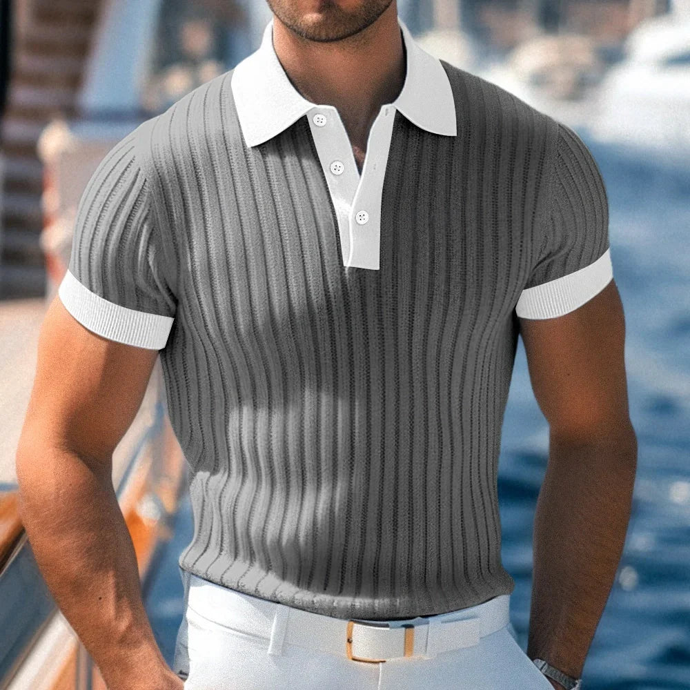 "Polo homme été vue face, tissu léger respirant, coupe confortable, style sobre pour look décontracté élégant."