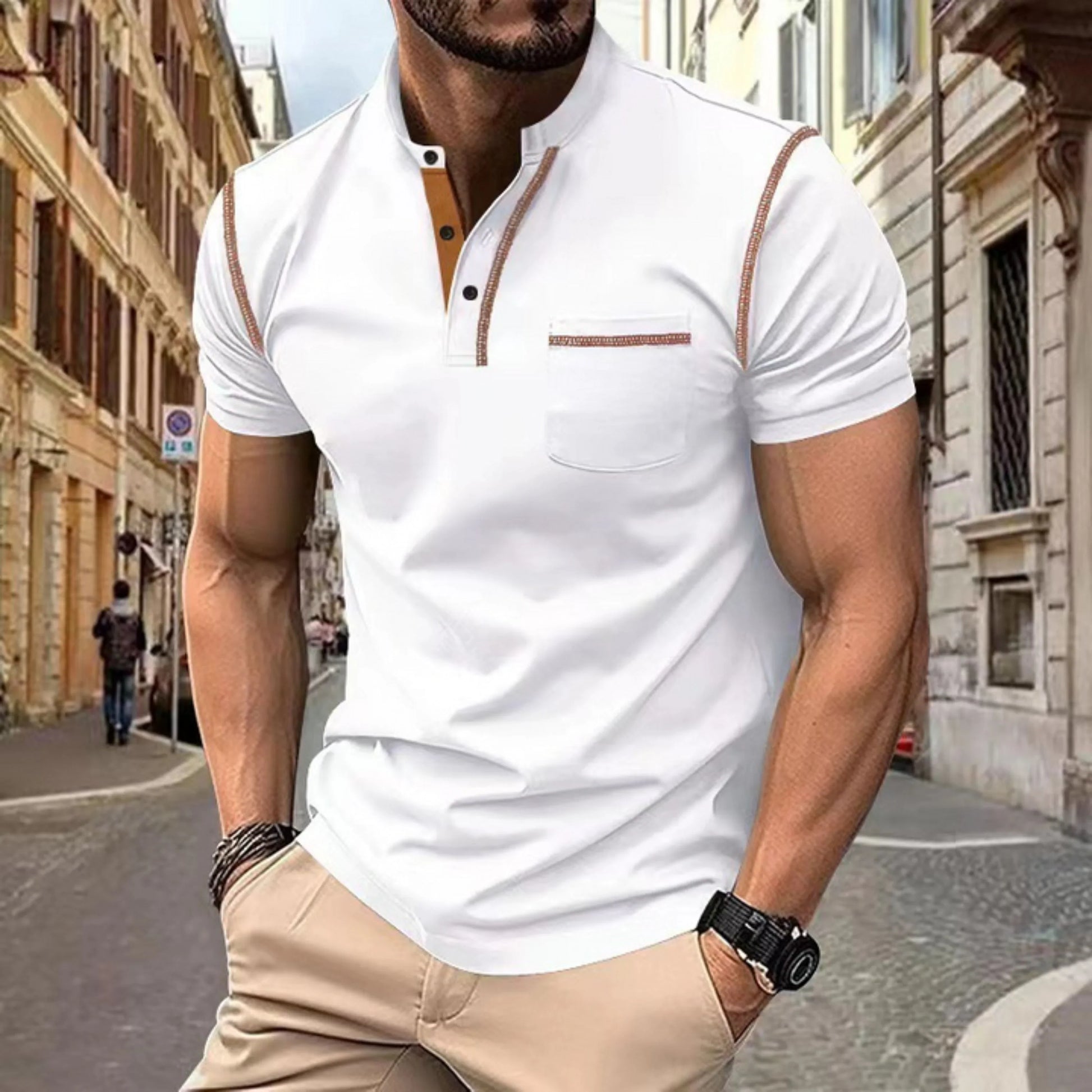 "Polo homme moderne bleu, design intemporel avec boutons, tissu confortable, parfait pour élégance décontractée au quotidien.