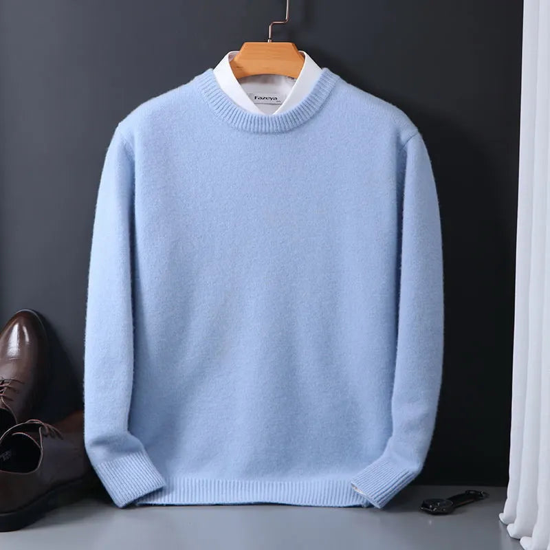 "Pull cachemire homme gris, doux et élégant, parfait pour l'hiver. Confort supérieur et design intemporel."