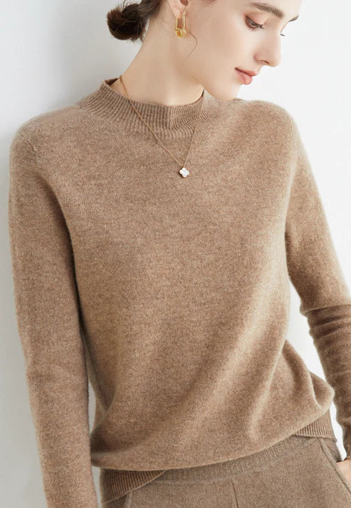 "Pull en cachemire pour femme, doux et chic, uni et élégant, parfait pour toutes les occasions et toutes les saisons."