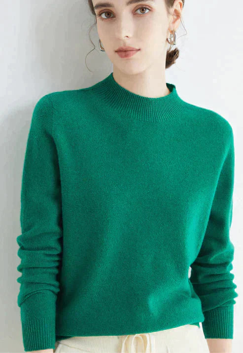 "Pull en cachemire pour femme, doux et chic, uni et élégant, parfait pour toutes les occasions et toutes les saisons."