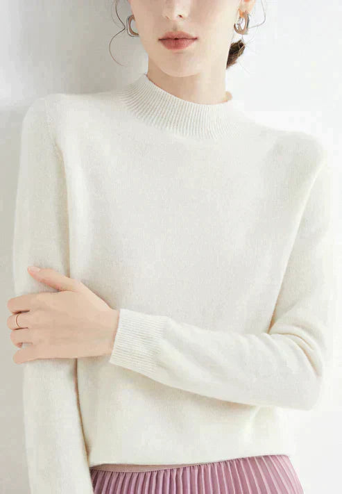 "Pull en cachemire pour femme, doux et chic, uni et élégant, parfait pour toutes les occasions et toutes les saisons."