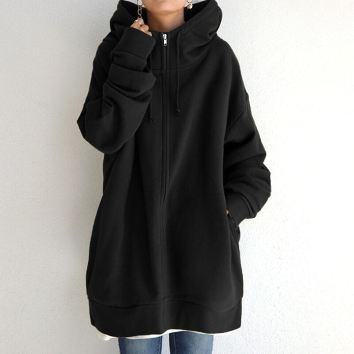 "Pull femme hiver avec capuche, doux et chaud, design élégant, couleur neutre, parfait pour les tenues hivernales."