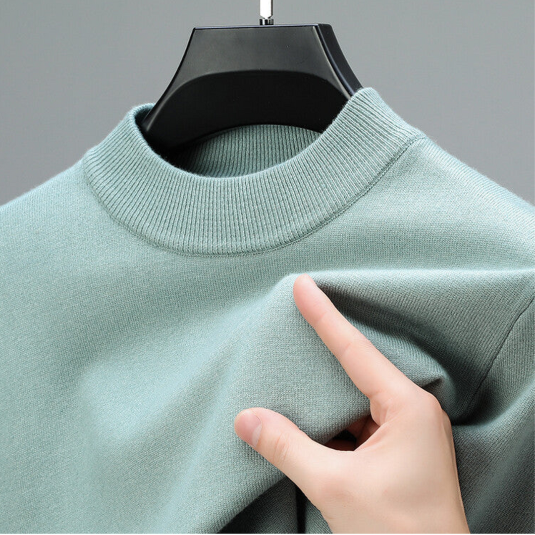 "Pull homme en cachemire Léandre, élégant, doux et léger, parfait pour un style raffiné et confortable en toute saison."