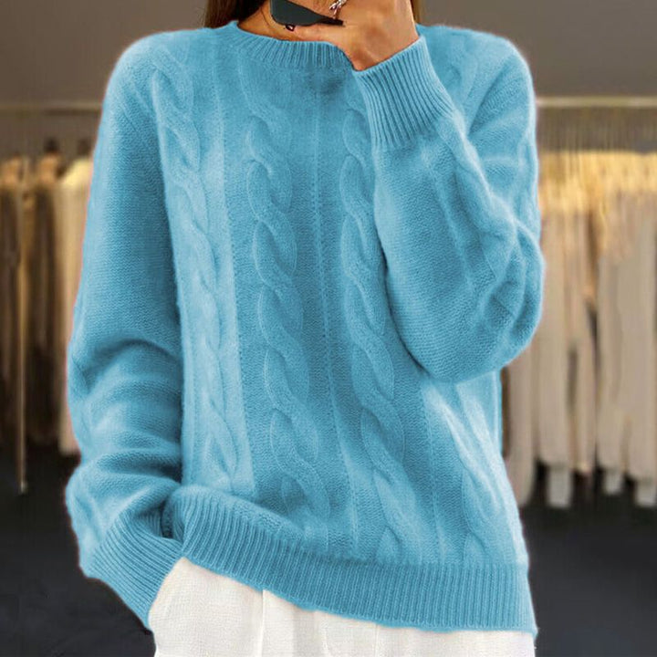 "Pull tricoté femme en laine douce, design chic et confortable avec motif dentelle pour l'hiver ou le printemps."