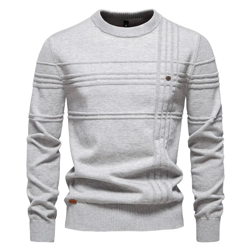 "Pull tricoté homme élégant, col rond, coton doux, design épuré, parfait pour l'automne et l'hiver, confort maximal."
