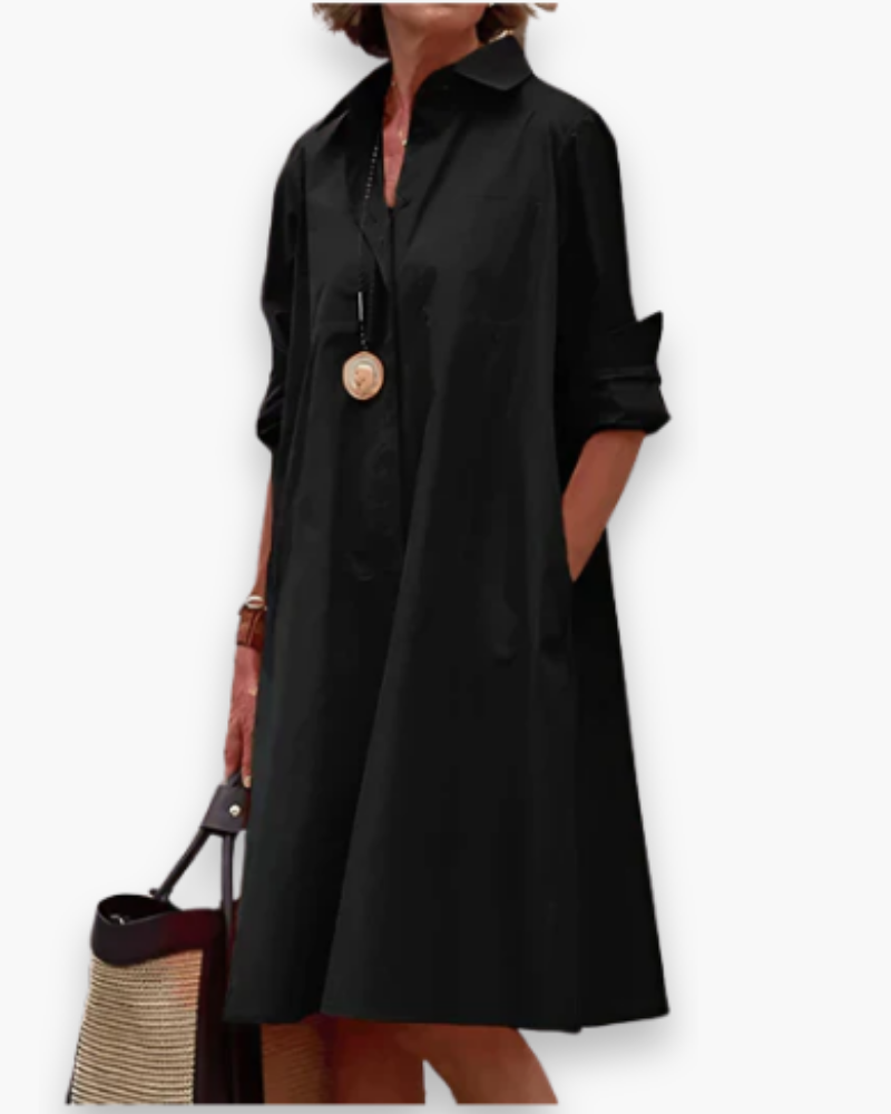 "Robe chemise ample femme, élégante coupe moderne, style contemporain, tissu léger, flatte toutes les morphologies."
