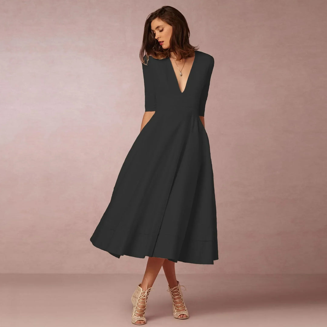 "Robe de soirée élégante midi, coupe gracieuse, vue avant, parfait pour occasions spéciales, design moderne"