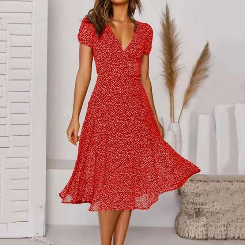 "Robe d'été A-line à imprimé floral vibrant, col en V flatteur, élégante et légère pour journées chaudes."