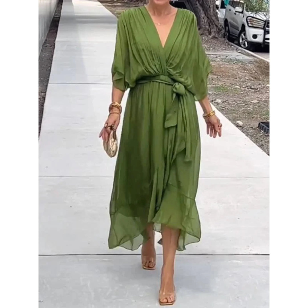 Robe d'été chic pour femme, col V, mousseline de soie, manches 3/4, design ample, idéal pour l'été.
