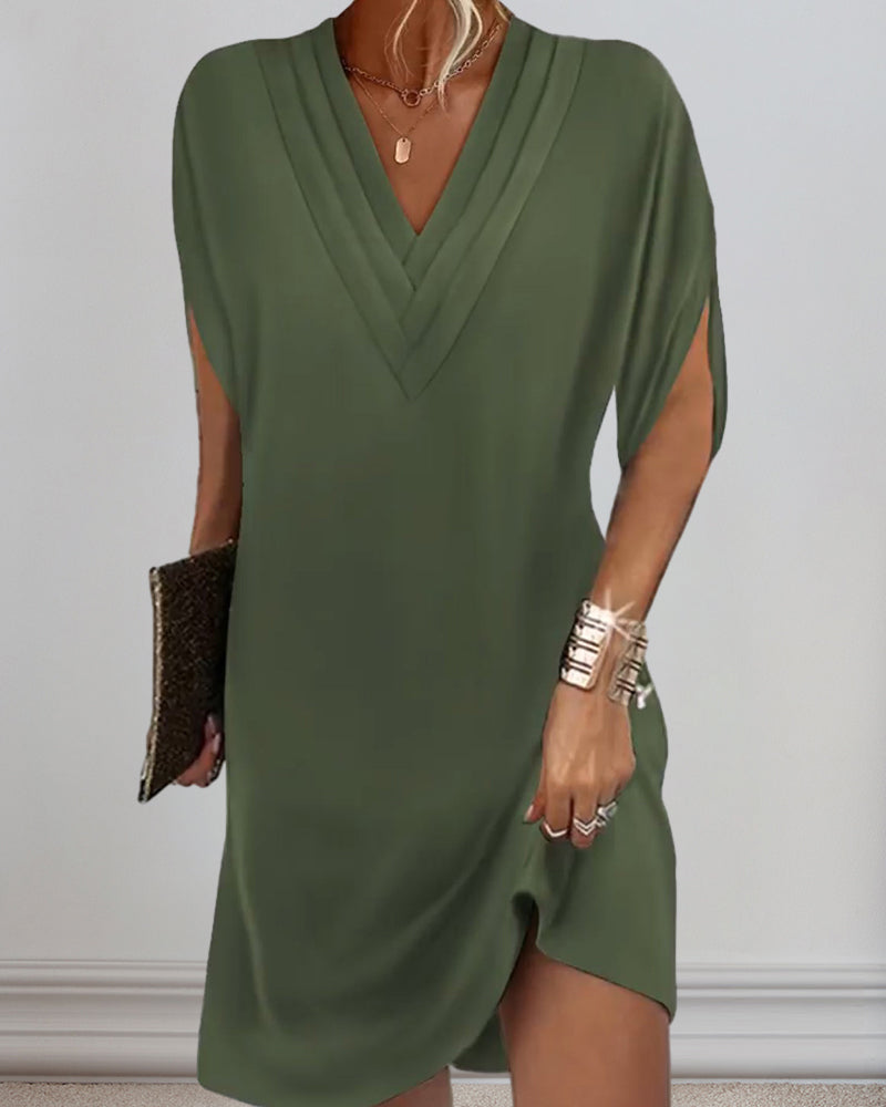 "Robe élégante manches fendues, style moderne, tailles 2XL-3XL, tissu doux et design sophistiqué, idéale pour diverses occasi