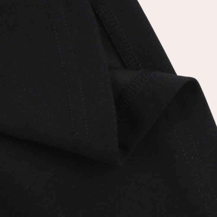 "Robe été élégante femme JANELLE noire, design sophistiqué, coupe flatteuse pour événement formel ou décontracté."