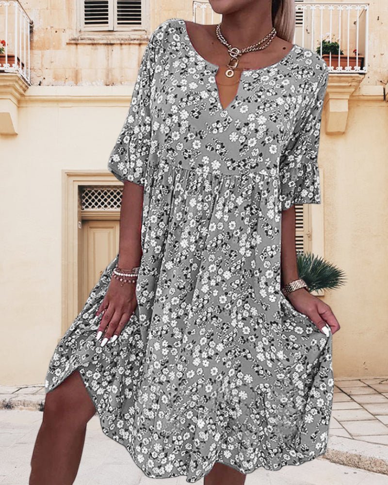 Robe été évasée fleurie pour femmes avec motif floral délicat, coupe aérienne, idéale pour journées ensoleillées et élégantes