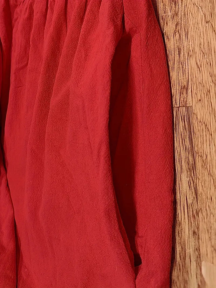 "Robe lin premium élégante avec poches, coupe flatteuse, couleurs variées, adaptée toutes saisons, confort assuré."