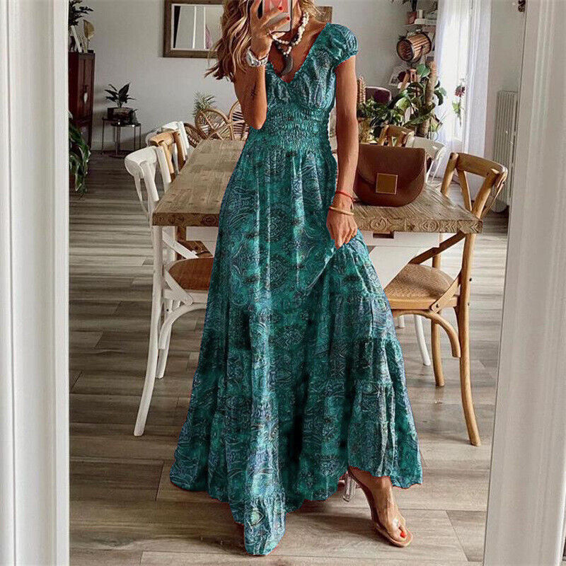 Robe longue bohème en tissu léger, coupe fluide, style chic décontracté. Idéale pour silhouette élégante et confort.