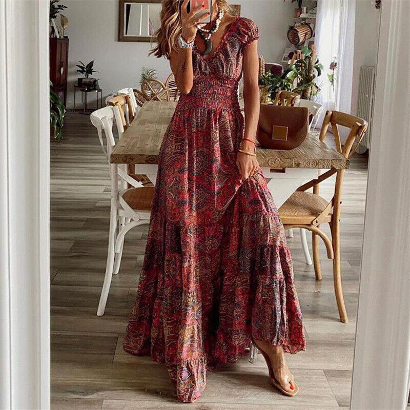 Robe longue bohème en tissu léger, coupe fluide, style chic décontracté. Idéale pour silhouette élégante et confort.