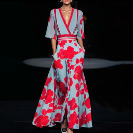 Robe longue élégante à fleurs, motif floral aux couleurs vibrantes, idéale pour occasions spéciales et événements estivaux.