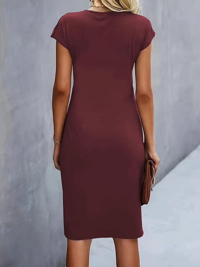 "Robe midi Mylène femme élégante polyvalente, col rond, taille ajustée, diverses couleurs, silhouette flatteuse."