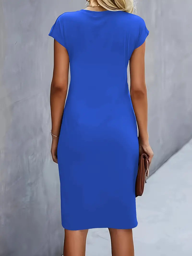 "Robe midi Mylène femme élégante polyvalente, col rond, taille ajustée, diverses couleurs, silhouette flatteuse."