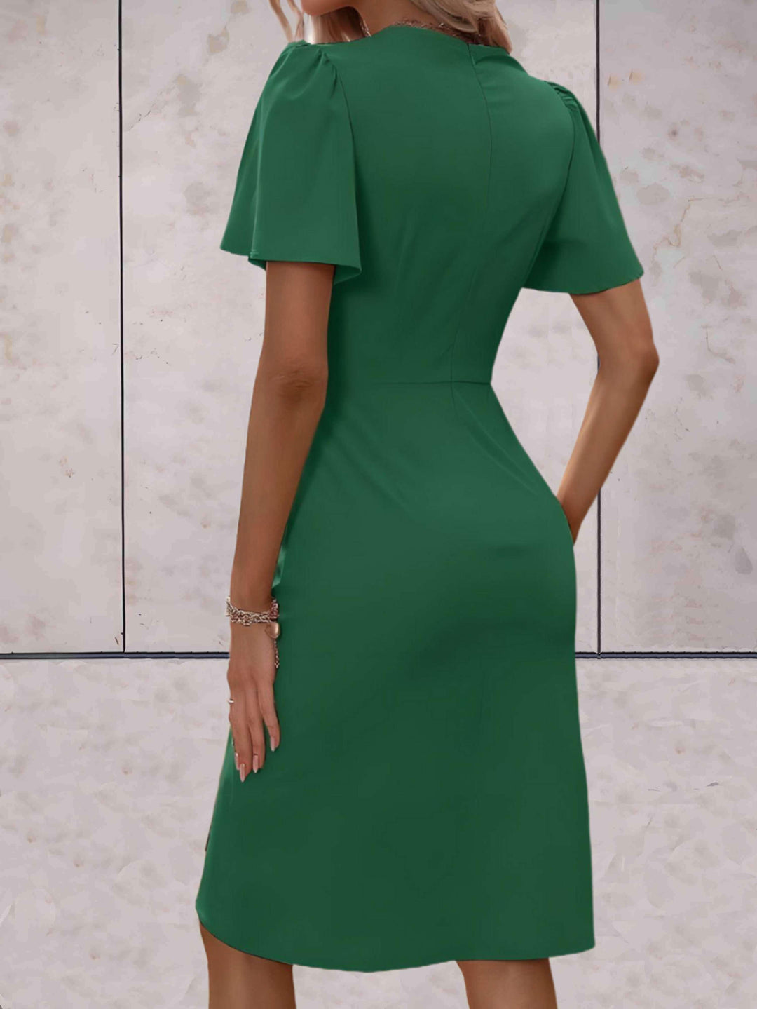 "Robe portefeuille femme élégante avec col V, ajustable, croisée, décolleté en V profond, idéale pour occasion formelle ou dé