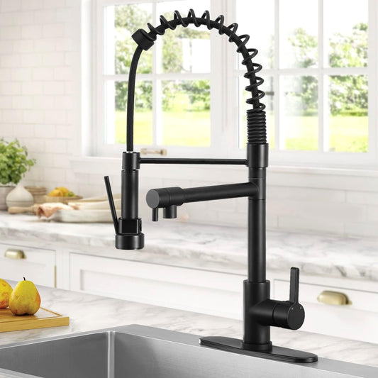 Robinet cuisine noir mat avec pulvérisateur 360°, design moderne et finition élégante en noir pour une cuisine sophistiquée.