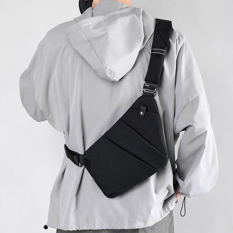 "Sac à bandoulière anti-vol moderne pour femmes, avec design élégant et sangles ajustables, disponible en plusieurs couleurs.