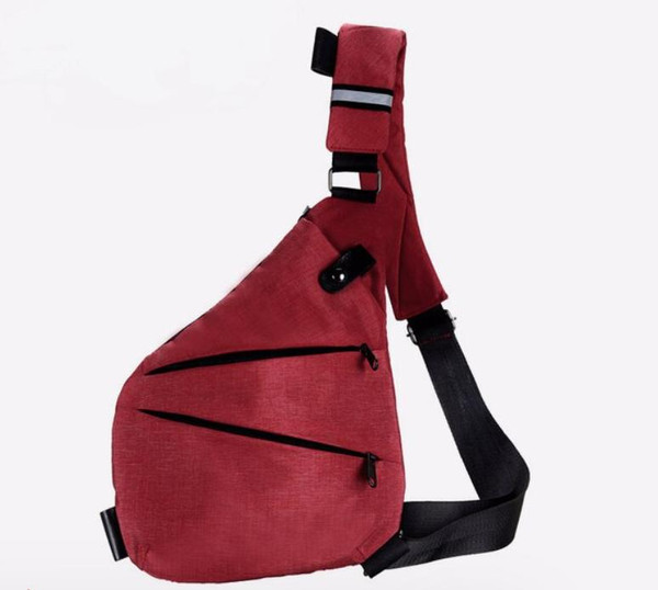 "Sac bandoulière antivol pour femmes, design ergonomique, matériau imperméable, multiples compartiments, couleur élégante."