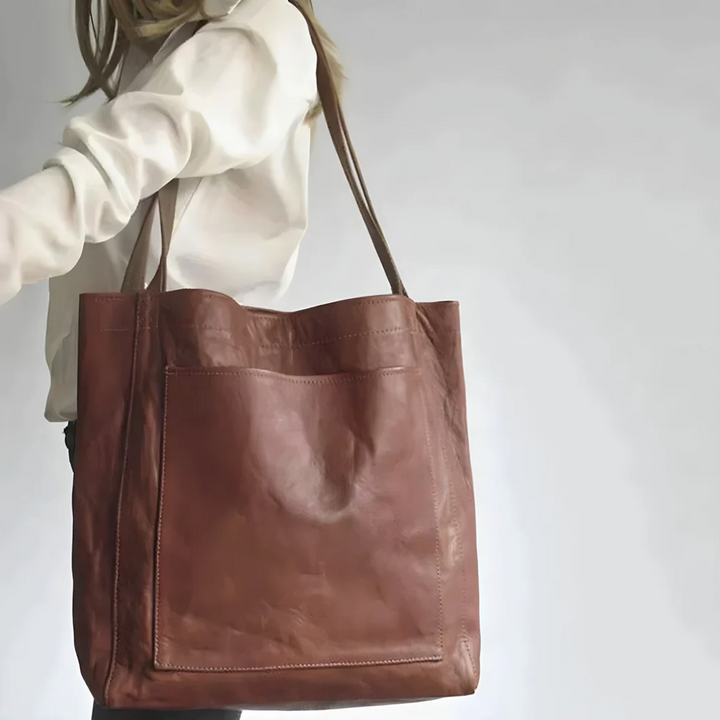 "Sac épaule en cuir fait main, élégant et spacieux, marron foncé, parfait pour le quotidien et les occasions spéciales"