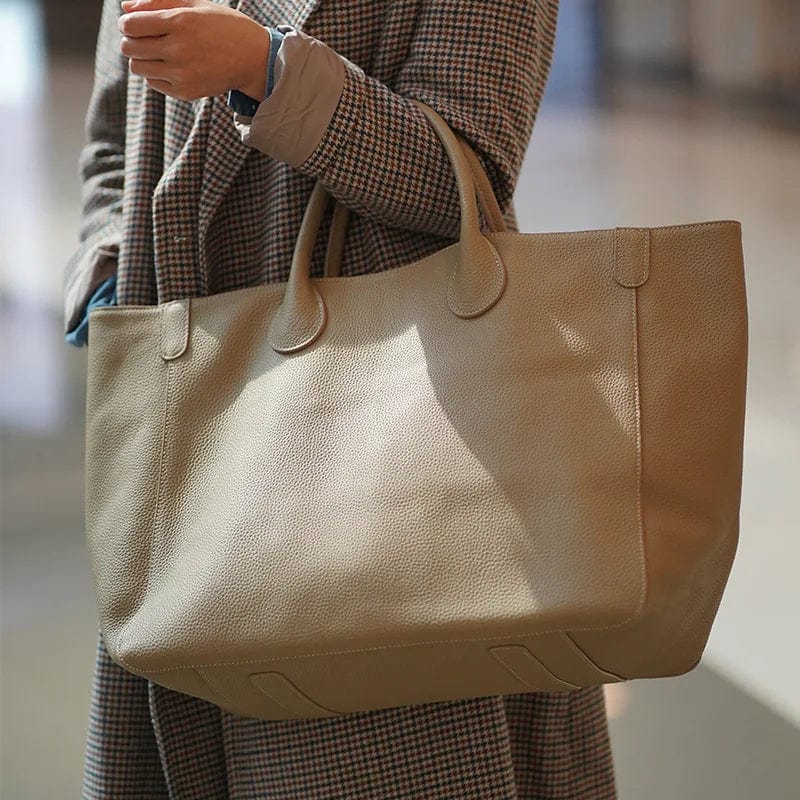 Sac fourre-tout en cuir véritable, grand format, couleur bleu, spacieux et élégant pour femme, idéal au quotidien.